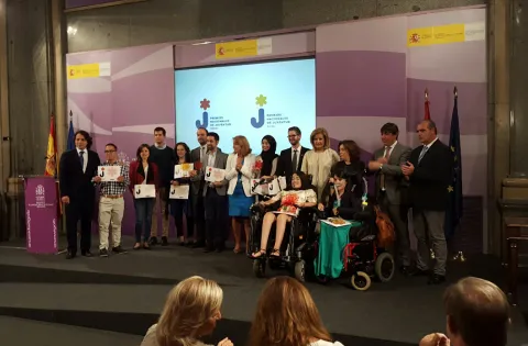 Foto de familia. Premios Nacionales de Juventud 2015 y 2016