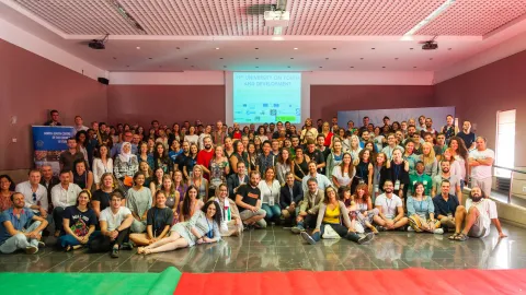 Foto de grupo 19ª Universidad de Juventud y Desarrollo